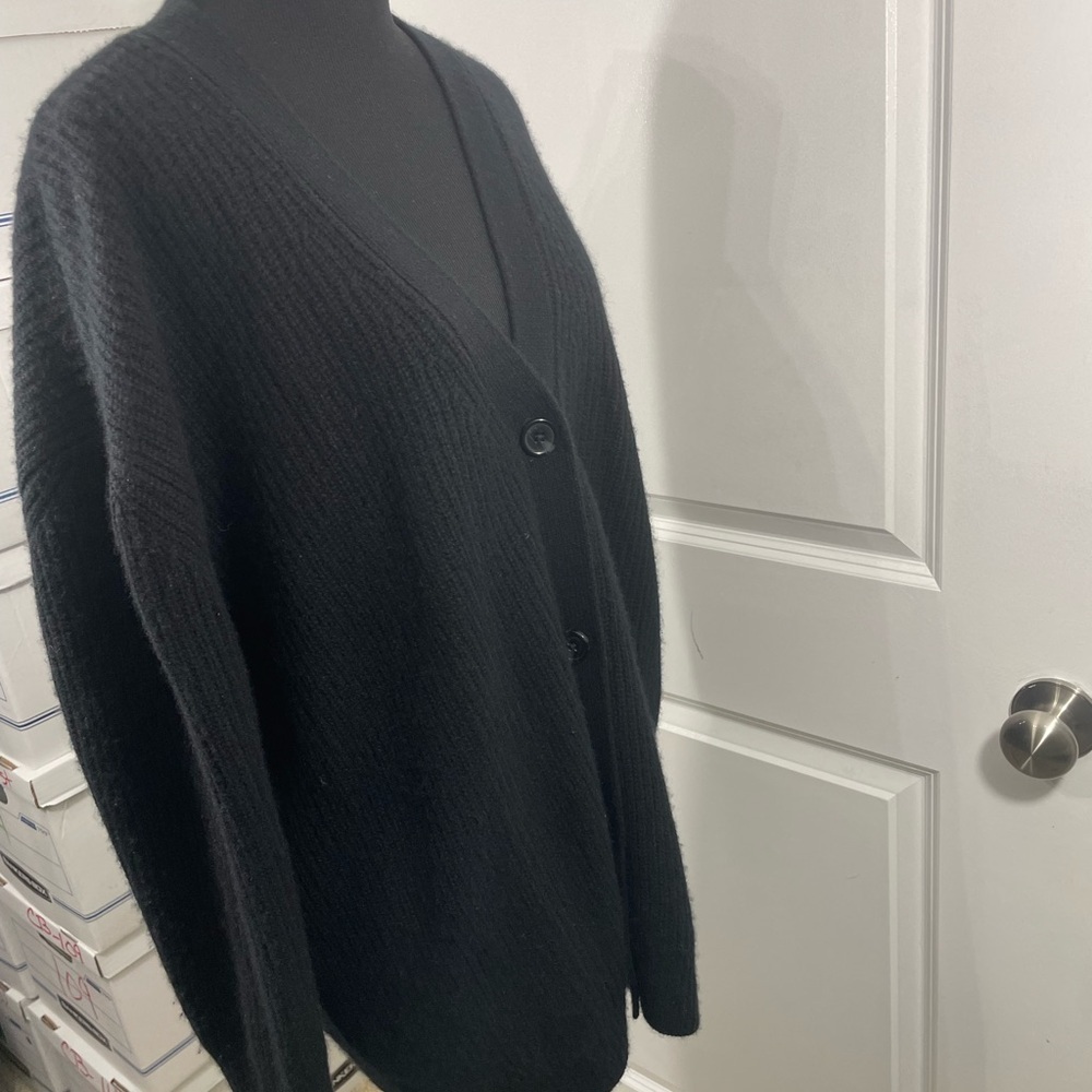 Quince Classic Black Women's Cardigan Sweater Size Small CB-114 - Picture 5 of 6